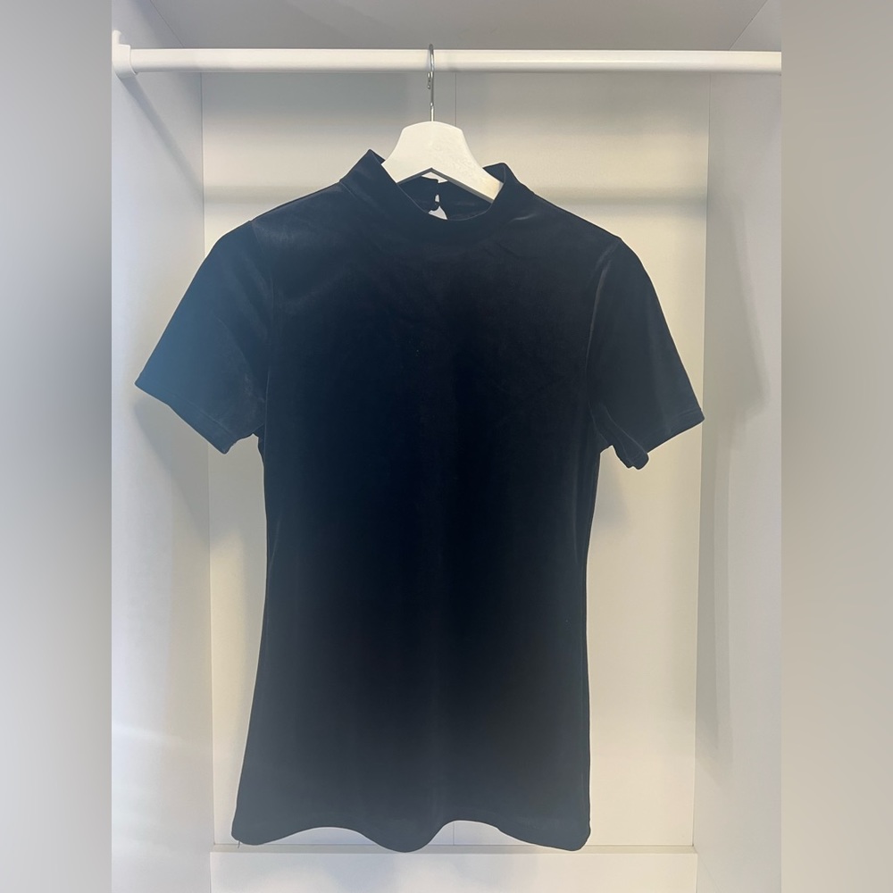 |Ambiance Black Velvet Top|